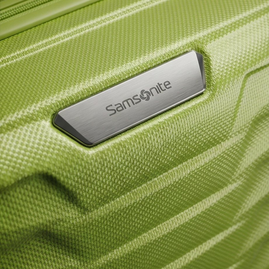 🧳Samsonite🧳 Maximale Strapazierfähigkeit trifft auf beeindruckende Leichtigkeit. Der Proxis ist Ihr idealer Reisebegleiter inklusive wecare Service. Jetzt im Shop entdecken!