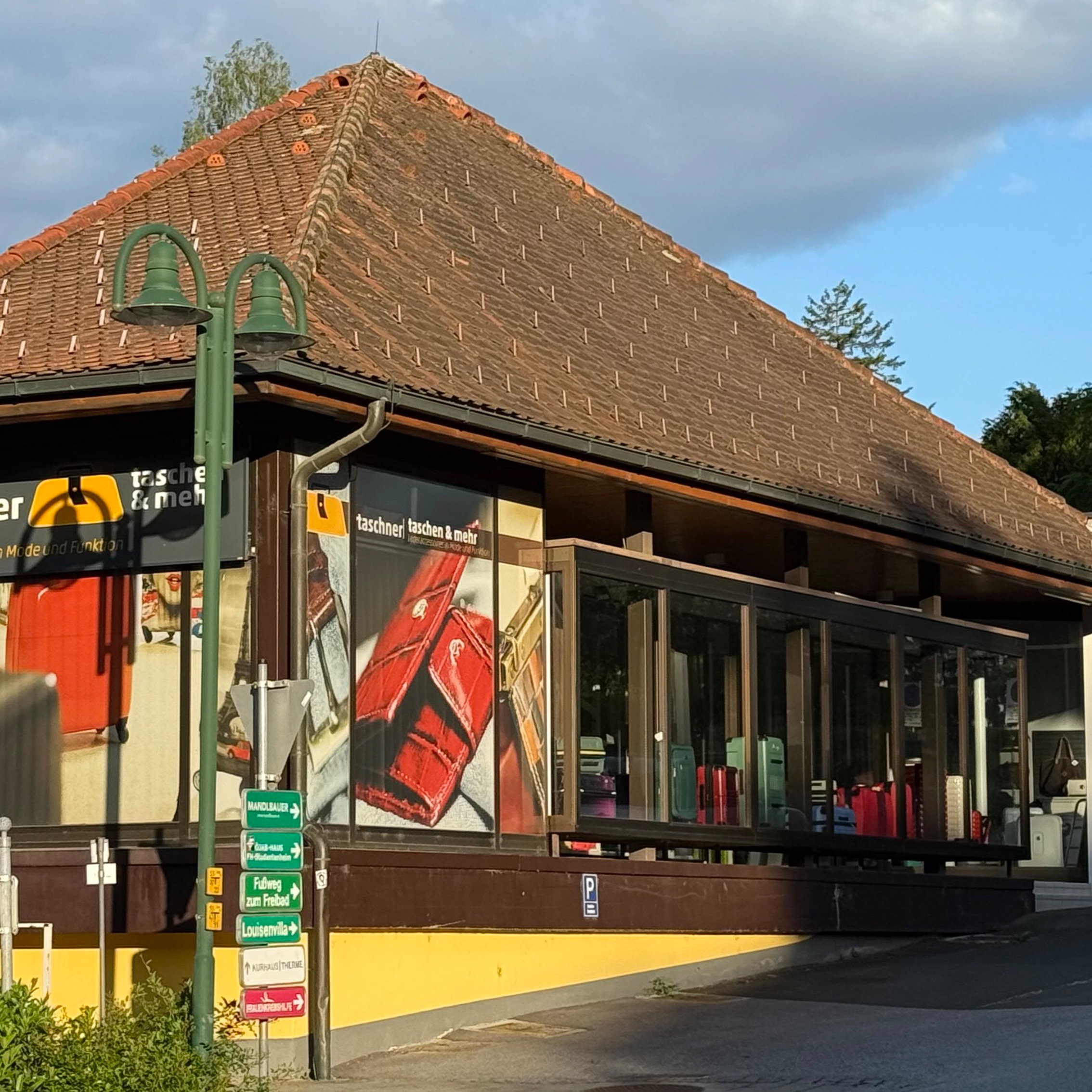 Concept Store Bad Gleichenberg der Marken Delsey Paris, Gianni Conti und VLD - VOI leather design